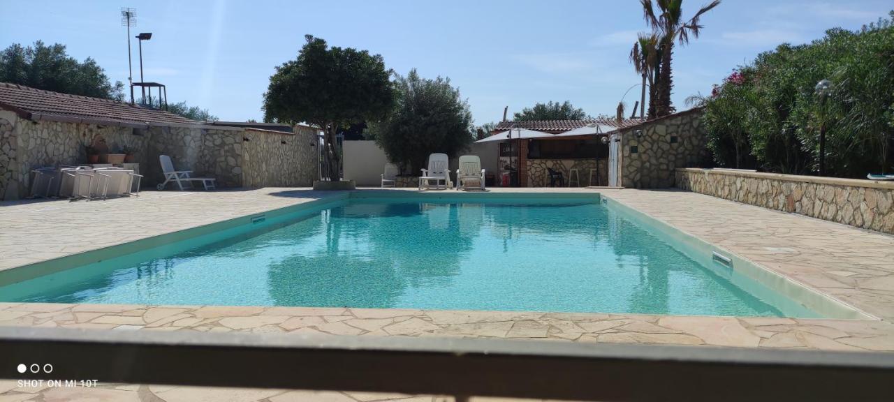 Casa Di Lu' Villa Floridia Buitenkant foto